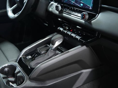New 2026 GMC Canyon Elevation RWD image 18