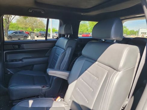 Used 2024 Hyundai Santa Fe Calligraphy image 14