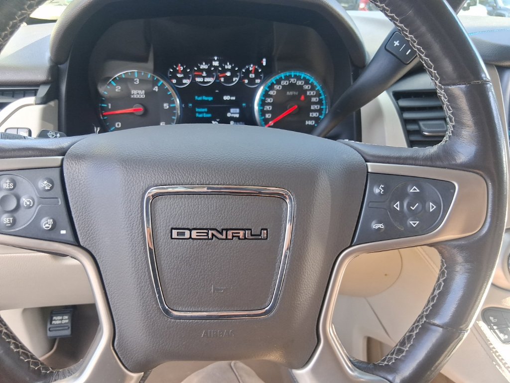 Used 2019 GMC Yukon XL Denali AWD/4WD image 12