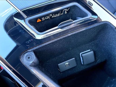Certified 2024 Cadillac Lyriq Luxury w/ LPO, Floor Liner Package AWD/4WD image 25