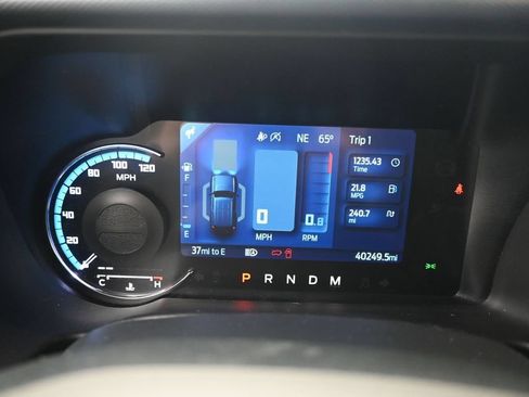 Used 2024 Ford Bronco Outer Banks AWD/4WD image 18