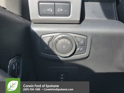 Used 2016 Ford F150 Platinum w/ Technology Package image 23