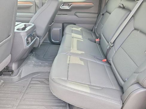 Used 2025 GMC Sierra 1500 Denali w/ Denali Reserve Package AWD/4WD image 15