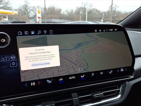 New 2026 Chevrolet Equinox EV LT image 28