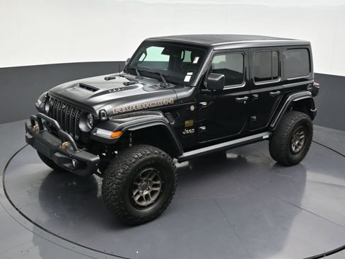 Used 2023 Jeep Wrangler Unlimited Rubicon 392 w/ Xtreme Recon 35" Tire Package image 15
