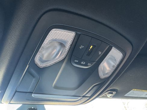 Used 2021 RAM 3500 Big Horn image 32