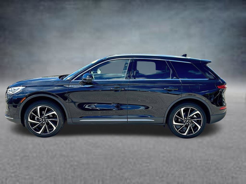 Used 2023 Lincoln Corsair Reserve w/ Equipment Group 202A AWD/4WD image 8