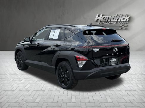 Used 2026 Hyundai Kona SEL Sport FWD image 8