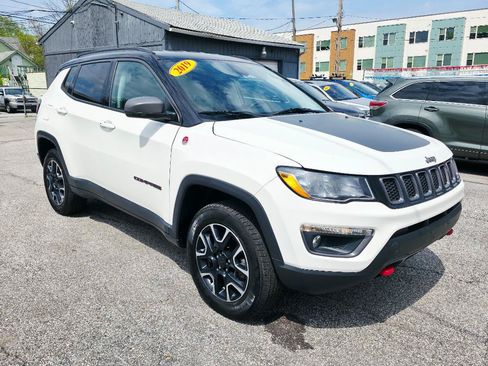Used 2019 Jeep Compass Trailhawk AWD/4WD image 7