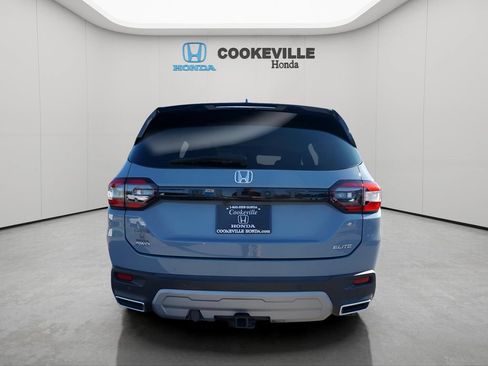 Used 2023 Honda Pilot Elite image 3