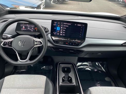 Certified 2023 Volkswagen ID.4 Pro image 12