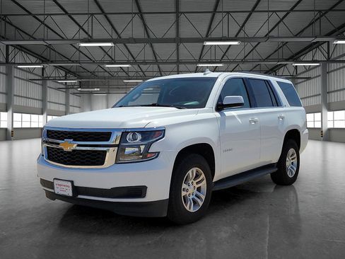 Used 2019 Chevrolet Tahoe LT image 1