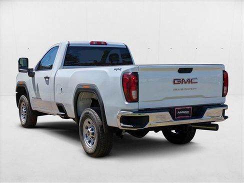 New 2025 GMC Sierra 3500 Pro image 9