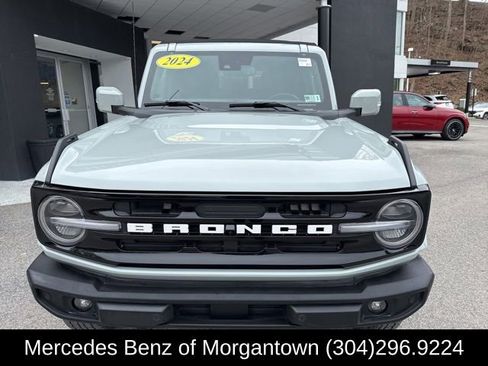 Used 2024 Ford Bronco Outer Banks AWD/4WD image 9