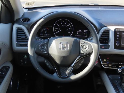 Certified 2020 Honda HR-V EX-L image 18