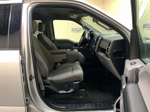 Used 2019 Ford F150 XLT w/ Trailer Tow Package image 12