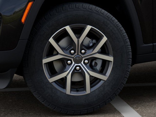 New 2027 Jeep Grand Cherokee Laredo X AWD/4WD image 8