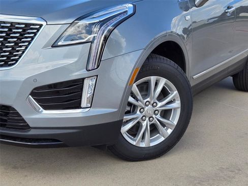 New 2026 Cadillac XT5 Luxury w/ LPO, Floor Liner Package AWD/4WD image 7