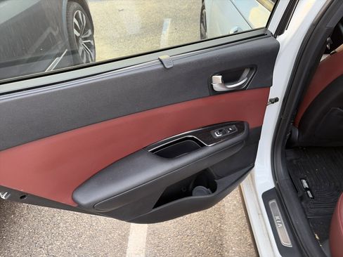 Used 2016 Kia Optima SX w/ Option Group 055 image 11