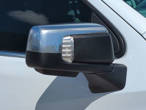 New 2026 Chevrolet Silverado 1500 High Country AWD/4WD image 12