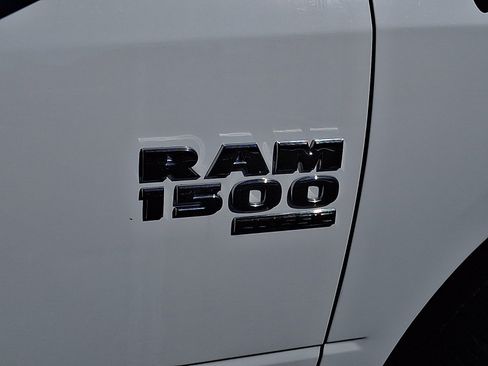 Used 2024 RAM 1500 Classic SLT AWD/4WD image 30