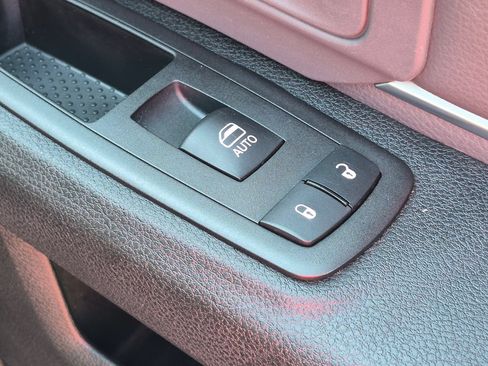 Used 2024 RAM 1500 Classic SLT AWD/4WD image 35