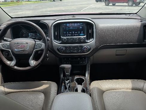 Used 2018 GMC Canyon SLT w/ Driver Alert Package AWD/4WD image 11