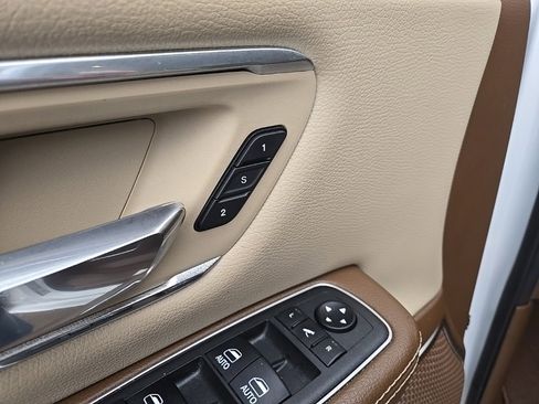 Used 2022 RAM 1500 Laramie image 39