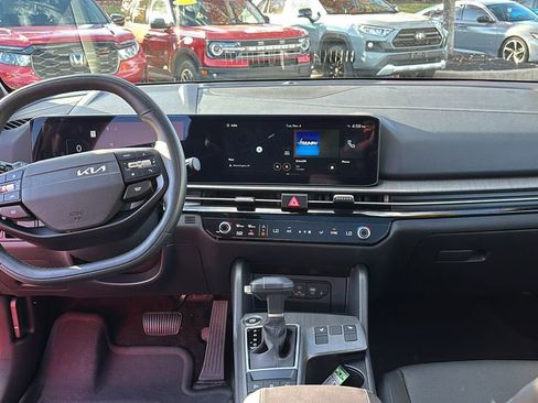 Used 2026 Kia Sportage X-Line w/ X-Line Technology Package image 12
