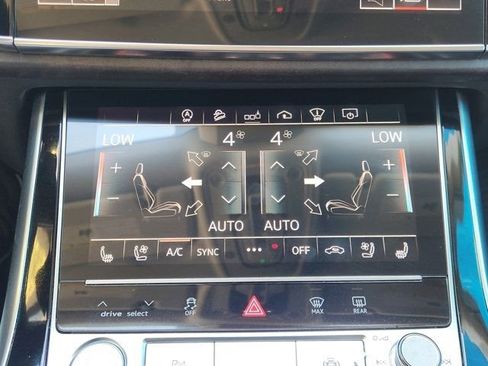 Used 2020 Audi Q8 Prestige image 22
