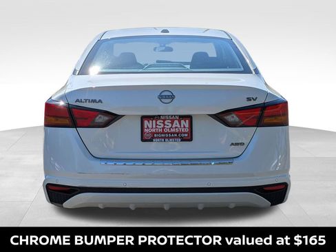 Used 2023 Nissan Altima 2.5 SV AWD/4WD image 9