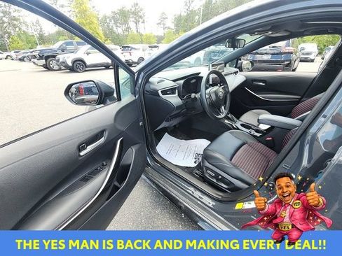 Used 2025 Toyota Corolla XSE FWD image 22