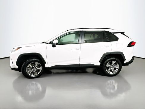 Used 2024 Toyota RAV4 XLE image 4