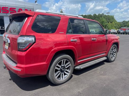 Used 2014 Toyota 4Runner Limited RWD image 2