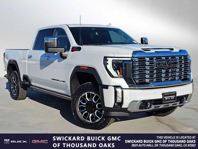 New 2026 GMC Sierra 2500 Denali w/ Denali Reserve Package