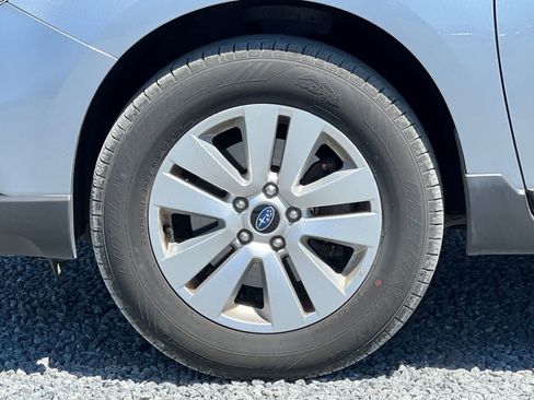 Used 2016 Subaru Outback 2.5i Premium AWD/4WD image 12