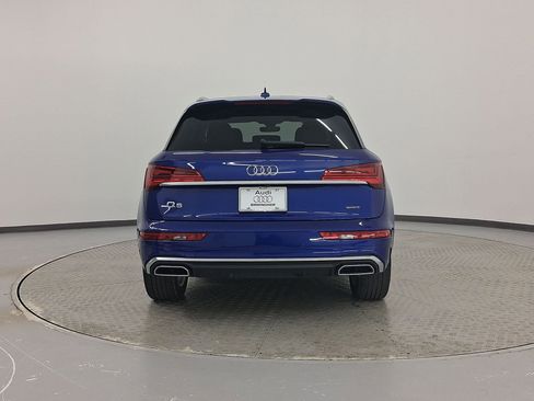 Used 2024 Audi Q5 e Premium Plus w/ Premium Plus Package image 10