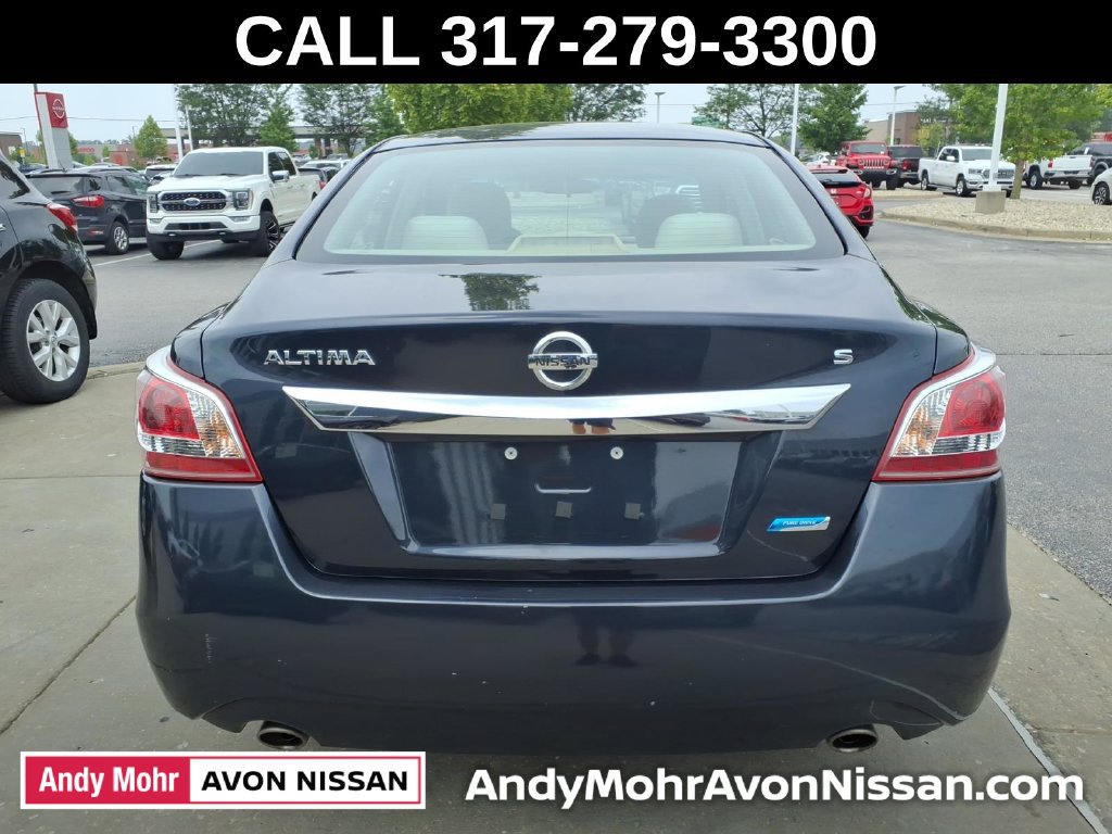 Used 2013 Nissan Altima 2.5 S FWD image 10