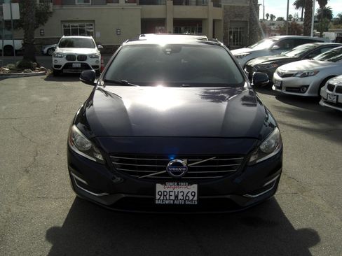 Used 2014 Volvo S60 T5 image 2