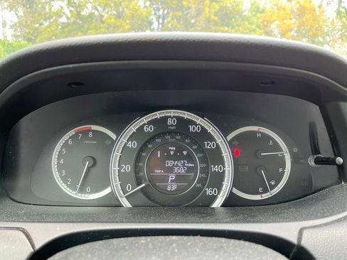 Used 2015 Honda Accord EX-L image 9