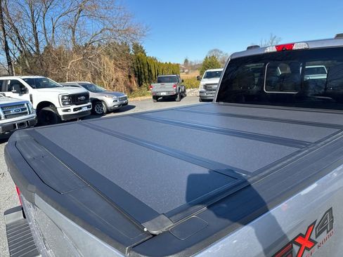 Used 2020 Ford F250 XLT w/ XLT Premium Package image 8