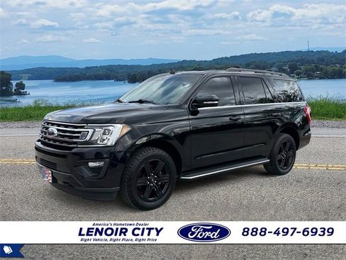 Certified 2021 Ford Expedition XLT image 3