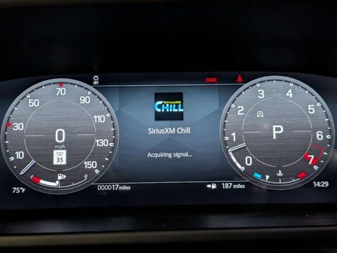New 2026 Land Rover Defender 110 X-Dynamic SE AWD/4WD image 18