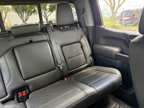 Used 2021 Chevrolet Silverado 1500 LTZ RWD image 14