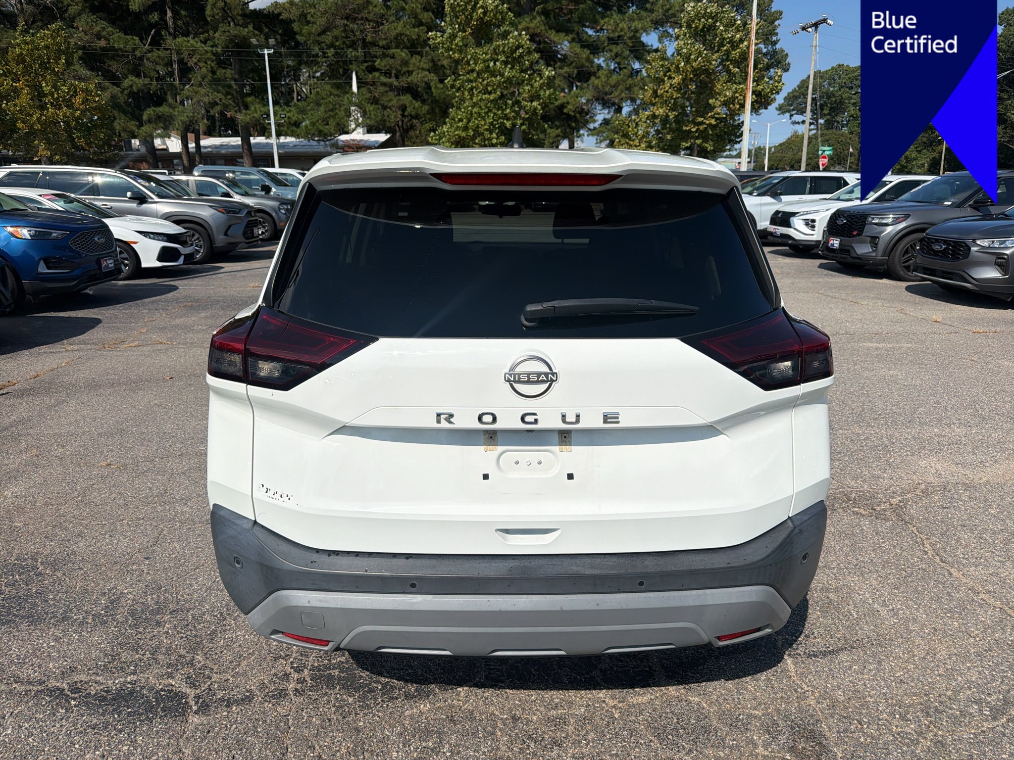 Used 2023 Nissan Rogue S FWD image 6