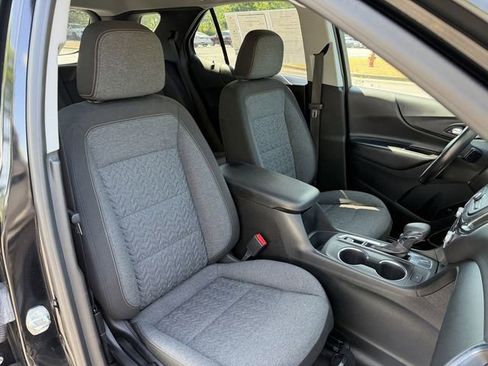 Used 2022 Chevrolet Equinox LT w/ Driver Convenience Package FWD image 35