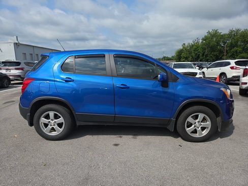 Used 2016 Chevrolet Trax LS w/ LPO, Protection Package AWD/4WD image 3
