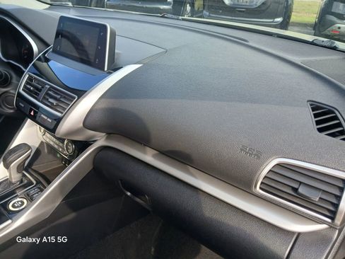 Used 2019 Mitsubishi Eclipse Cross SE AWD/4WD image 18