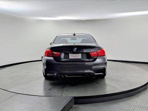 Used 2016 BMW M4 Coupe image 6