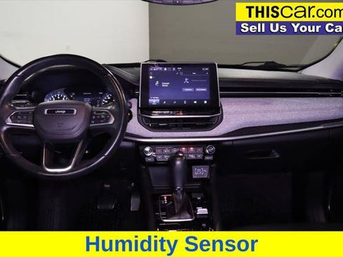 Used 2022 Jeep Compass Latitude AWD/4WD image 16